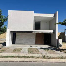Foto de casa en venta en  , residencial brisas, león, guanajuato, 0 No. 01