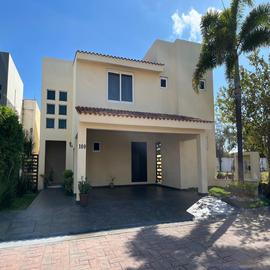 Foto de casa en venta en  , residencial el náutico, altamira, tamaulipas, 0 No. 01