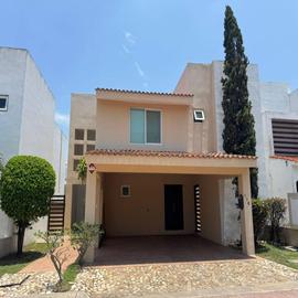 Foto de casa en venta en  , residencial el náutico, altamira, tamaulipas, 0 No. 01