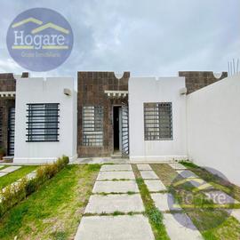 Foto de casa en renta en  , residencial hacienda viñedos, león, guanajuato, 0 No. 01