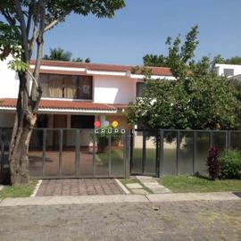 Foto de casa en venta en retorno fuente de la loma 58 , valle de oaxtepec, tlayacapan, morelos, 20991103 No. 01