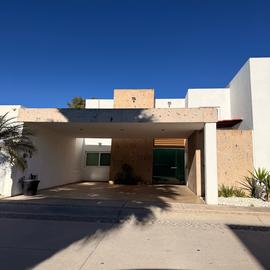 Foto de casa en renta en  , rincón andaluz, aguascalientes, aguascalientes, 31000459 No. 01
