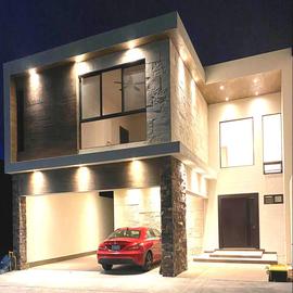 Foto de casa en renta en  , rincón de los encinos, saltillo, coahuila de zaragoza, 25112354 No. 01