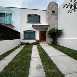 Foto de casa en venta en rio tizapan , atlas, guadalajara, jalisco, 0 No. 01