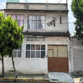 Foto de casa en venta en  , romero, nezahualcóyotl, méxico, 31117877 No. 01