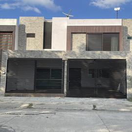 Foto de casa en venta en  , sabina, centro, tabasco, 0 No. 01