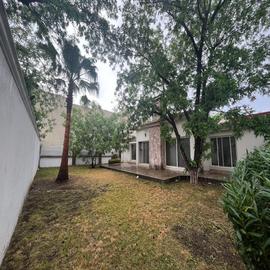 Foto de casa en renta en  , san alberto, saltillo, coahuila de zaragoza, 0 No. 01