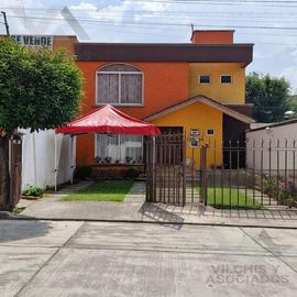 Foto de casa en venta en  , san felipe tlalmimilolpan, toluca, méxico, 0 No. 01