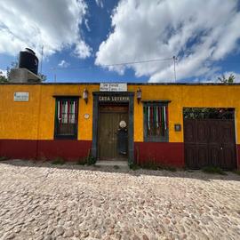 Foto de casa en venta en  , san josé de la amistad, san miguel de allende, guanajuato, 0 No. 01