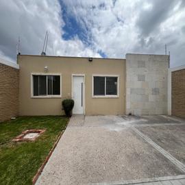 Foto de casa en venta en  , san josé de la amistad, san miguel de allende, guanajuato, 0 No. 01