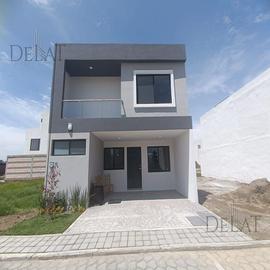 Foto de casa en venta en  , san juantlautla, san pedro cholula, puebla, 31541210 No. 01