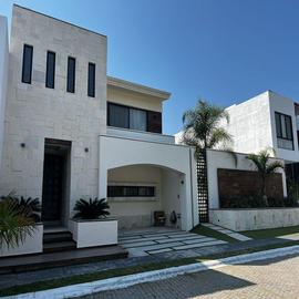 Foto de casa en renta en  , san nicolás, aguascalientes, aguascalientes, 0 No. 01