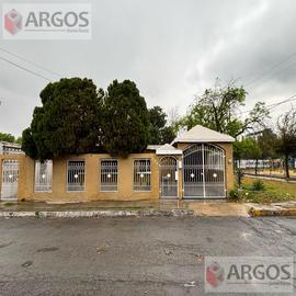 Foto de casa en renta en  , san nicolás de los garza centro, san nicolás de los garza, nuevo león, 0 No. 01