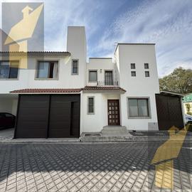 Foto de casa en venta en  , san sebastián, metepec, méxico, 0 No. 01