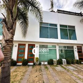 Foto de casa en renta en  , santa maría cuaco, san andrés cholula, puebla, 30929093 No. 01