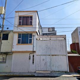 Foto de departamento en venta en  , santa maría de las rosas, toluca, méxico, 29005641 No. 01