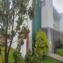 Foto de casa en renta en  , santa maría totoltepec, toluca, méxico, 0 No. 01