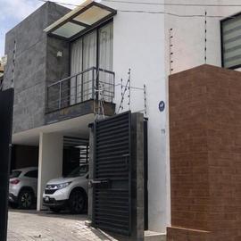Foto de casa en venta en  , santiago momoxpan, san pedro cholula, puebla, 0 No. 01