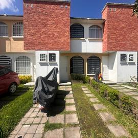 Foto de casa en renta en  , santiago tianguistenco de galeana, tianguistenco, méxico, 0 No. 01