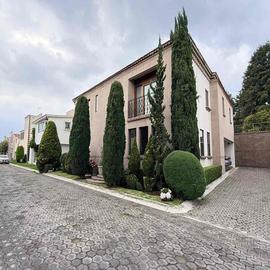 Foto de casa en venta en  , santiaguito, metepec, méxico, 0 No. 01