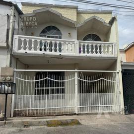 Foto de casa en venta en  , saucito, chihuahua, chihuahua, 30548602 No. 01