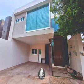 Foto de casa en venta en  , sierra nogal, león, guanajuato, 0 No. 01