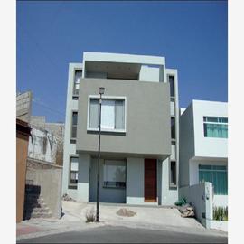 Foto de casa en venta en sn , balcones coloniales, querétaro, querétaro, 24103129 No. 01