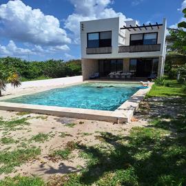 Foto de casa en renta en s/n , sisal, hunucmá, yucatán, 0 No. 01