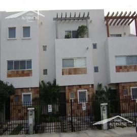 Foto de casa en renta en  , supermanzana 19, benito juárez, quintana roo, 7193905 No. 01