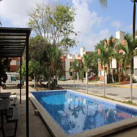 Foto de casa en venta en  , supermanzana 248, benito juárez, quintana roo, 0 No. 01