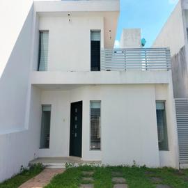 Foto de casa en renta en  , supermanzana 320, benito juárez, quintana roo, 0 No. 01