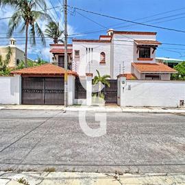Foto de casa en venta en  , supermanzana 43, benito juárez, quintana roo, 31076132 No. 01