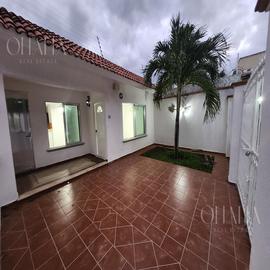 Foto de casa en renta en  , supermanzana 525, benito juárez, quintana roo, 0 No. 01
