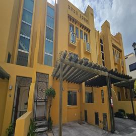 Foto de casa en renta en  , supermanzana 8, benito juárez, quintana roo, 0 No. 01