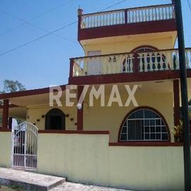 Foto de casa en venta en tabasco , petrolera lindavista, pueblo viejo, veracruz de ignacio de la llave, 0 No. 01