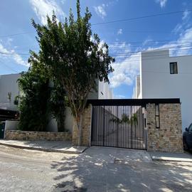 Foto de casa en renta en temozon norte whi312526, temozon norte, mérida, yucatán, 0 No. 01