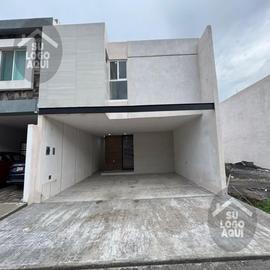 Foto de casa en venta en  , teocaltiche, victoria, tamaulipas, 30849248 No. 01