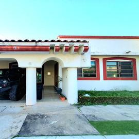 Foto de casa en venta en  , tierra colorada, macuspana, tabasco, 0 No. 01