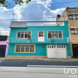 Foto de casa en venta en tipografía 67, 20 de noviembre, venustiano carranza, df / cdmx, 30187152 No. 01