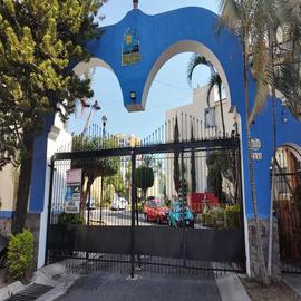 Foto de departamento en renta en  , tlaquepaque centro, san pedro tlaquepaque, jalisco, 31022275 No. 01