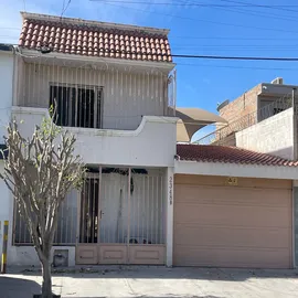 Foto de casa en venta en  , torreón centro, torreón, coahuila de zaragoza, 29724847 No. 01