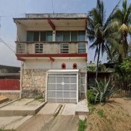 Foto de casa en venta en  , transportistas, coatzacoalcos, veracruz de ignacio de la llave, 30184778 No. 01