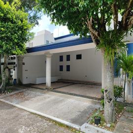 Foto de casa en renta en  , tres pasos, emiliano zapata, veracruz de ignacio de la llave, 0 No. 01