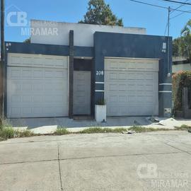 Foto de casa en venta en  , unidad nacional, ciudad madero, tamaulipas, 0 No. 01