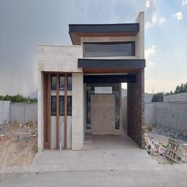 Foto de casa en venta en  , urbi villa del real, ramos arizpe, coahuila de zaragoza, 26665847 No. 01