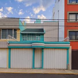 Foto de casa en venta en ursulo galvan , presidentes ejidales 1a sección, coyoacán, df / cdmx, 0 No. 01