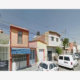 Foto de casa en venta en  , valle de santiago centro, valle de santiago, guanajuato, 28122322 No. 01