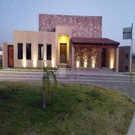 Foto de casa en venta en veneros de juara 1, luz de jacales (guadalupe de la luz), san miguel de allende, guanajuato, 0 No. 01