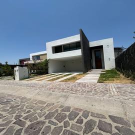 Foto de casa en venta en vía campiña , la campiña del bosque, león, guanajuato, 0 No. 01