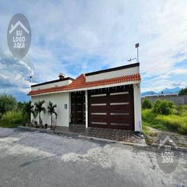 Foto de casa en venta en  , victoria, victoria, tamaulipas, 30937908 No. 01